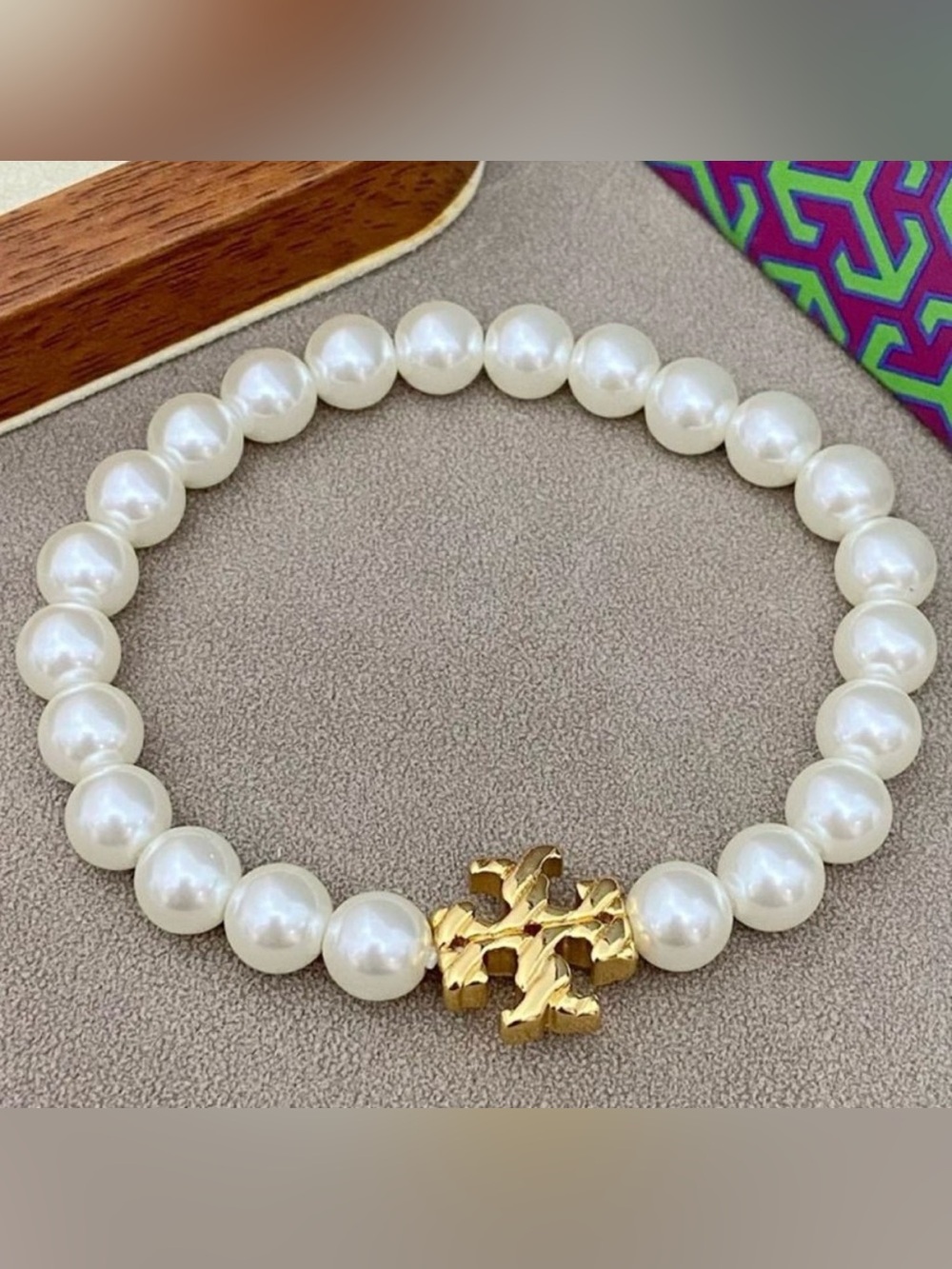 Tory Burch White Pearl Stretch Bracelet with Gold Logo Charm